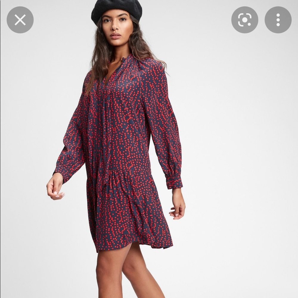 NWOT Tie-Neck Drop Waist Dress